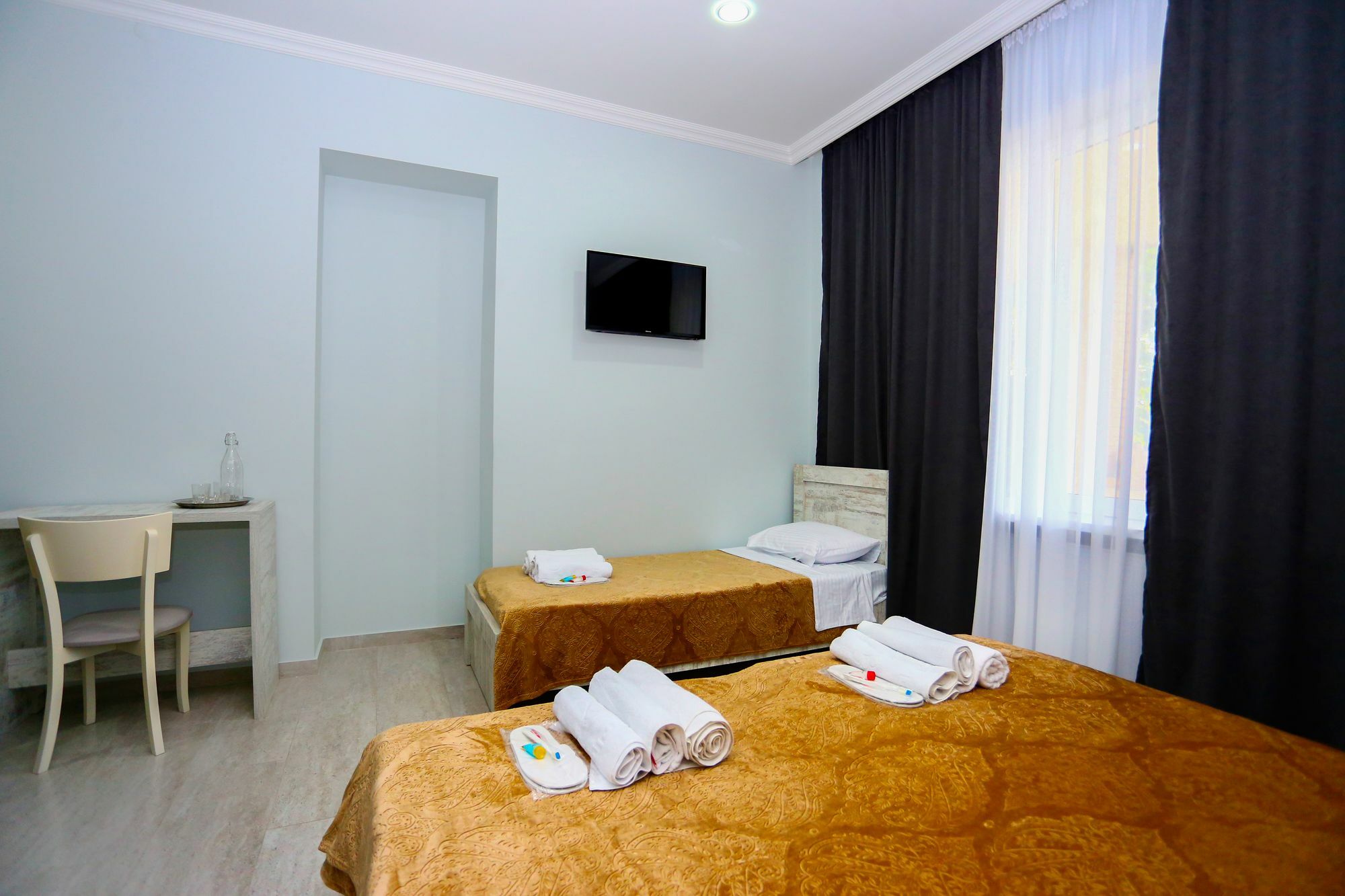 Hotel City Kutaisi Eksteriør bilde
